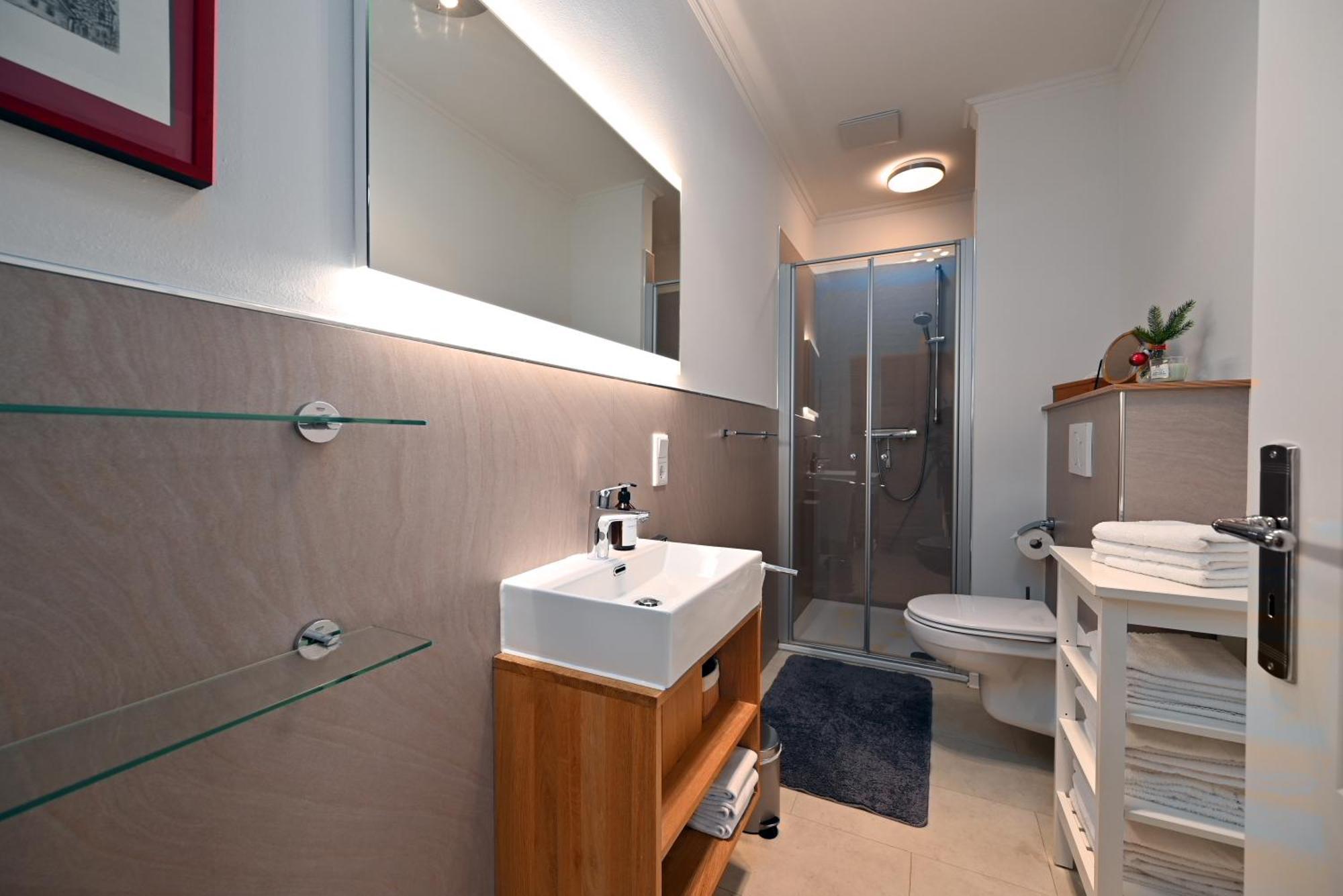 Graefin Anna - Design-apartment In Der Historischen Hinterburg - Nahe Fulda Und Bad Hersfeld Apartment